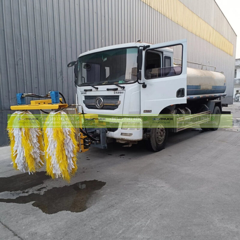 Fence Sweeper Truck (2)