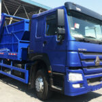 Skip Loader Garbage Truck: Solving Industrial Waste Challenges? HOWO 10 Ton Skip Loader Garbage Truck
