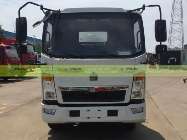 HOWO 20 CBM Sewage Suction Truck with Vacuum Pump Tractor