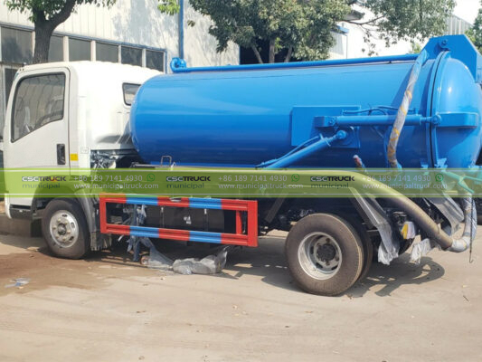 HOWO 6 CBM Vacuum Sewage Suction Truck Tank