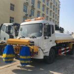 How to Use a Fence Sweeper Truck fence sweeper truck (2)