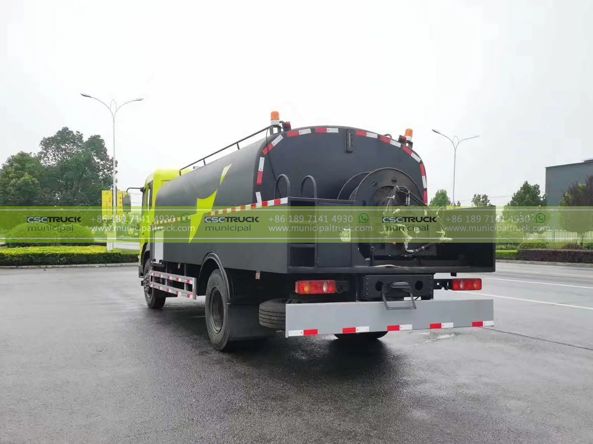 HOWO 12000 Liter Septic Cleaner Truck Back HOWO 12000 Liter Septic Cleaner Truck Back