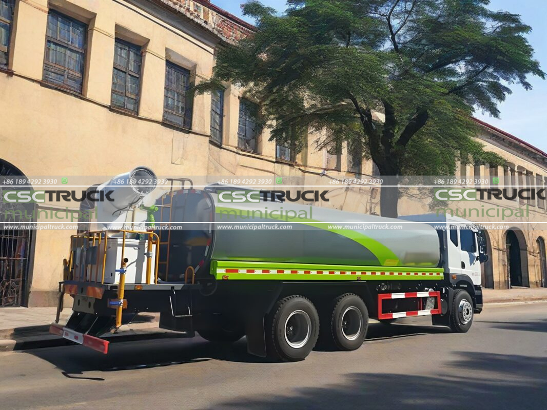 Luanda Receives 10 Multi-Function Water Spray Trucks for Park Maintenance