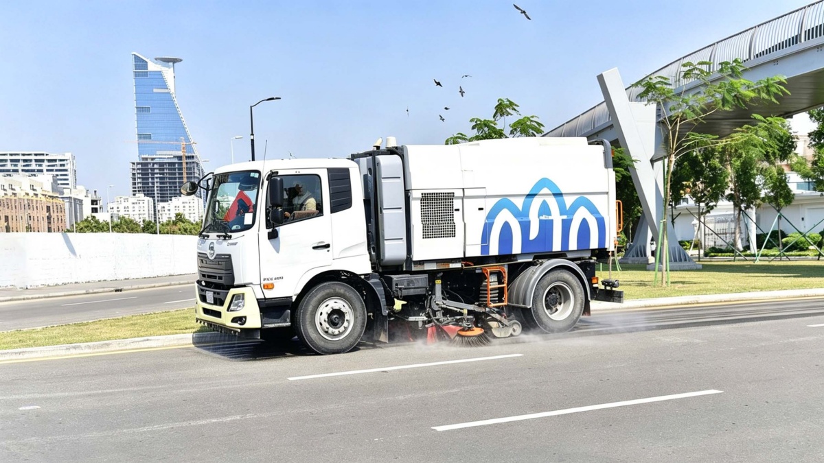sweeper truck