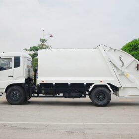 Compactor Garbage Truck