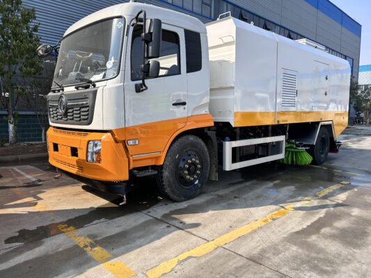 DONGFENG street sweeper truck