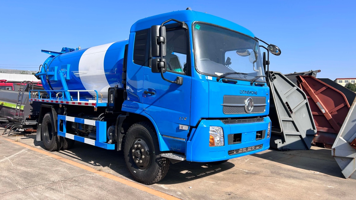 Sewage Vacuum Truck