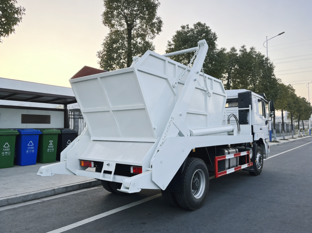 skip loader garbage truck