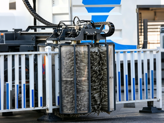 Fence Sweeper Truck