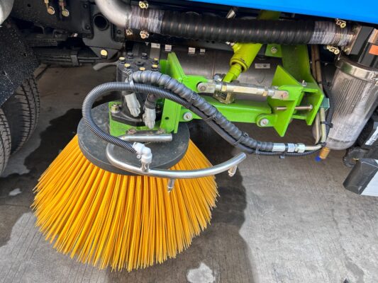 sweeper truck