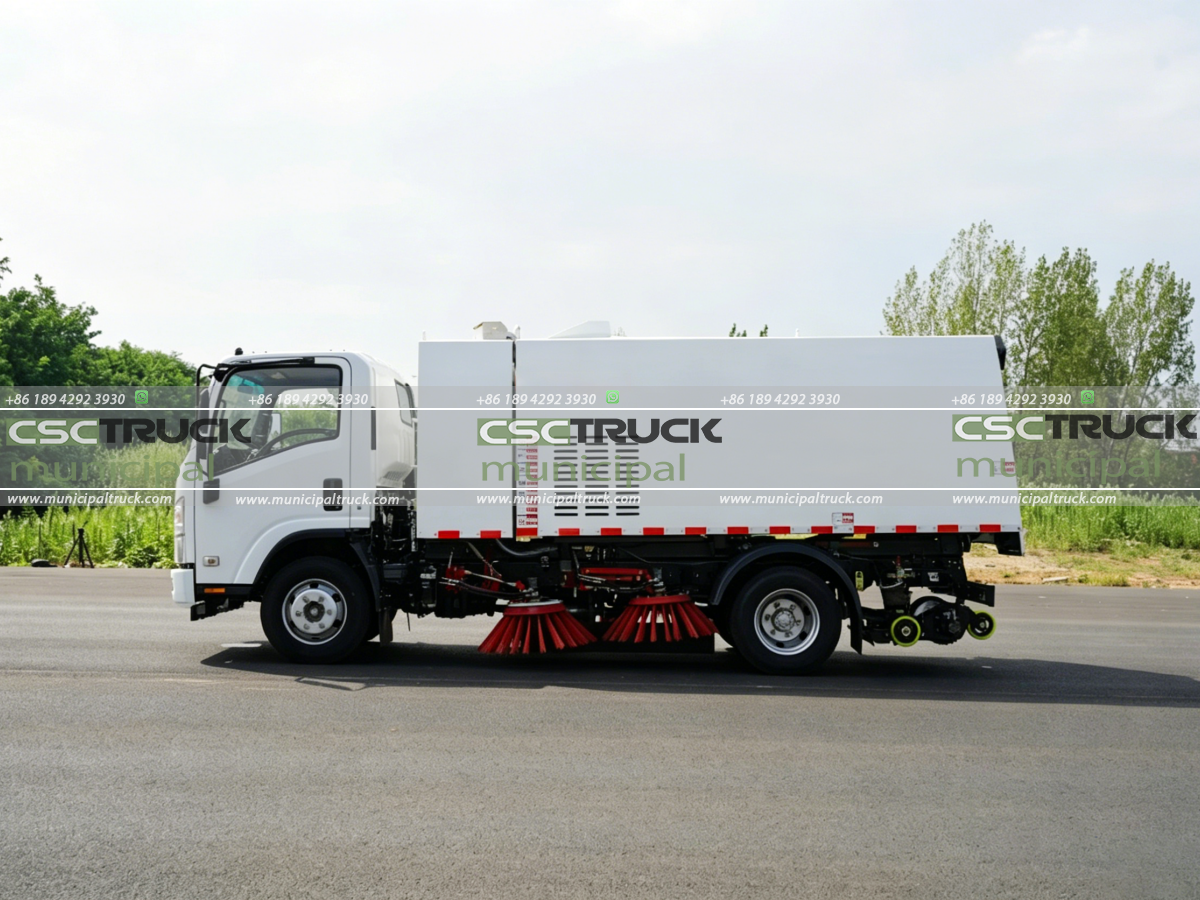 3 ISUZU 700P 8CBM Street Sweeper Truck