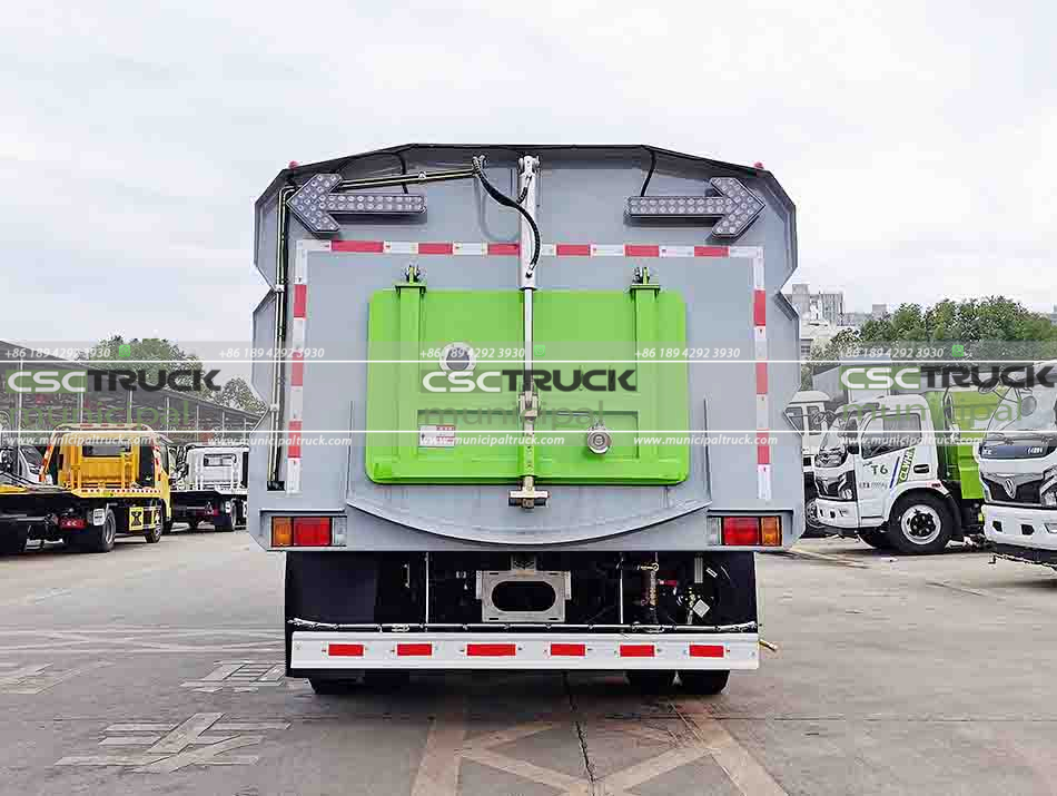 4 road sweeper truck