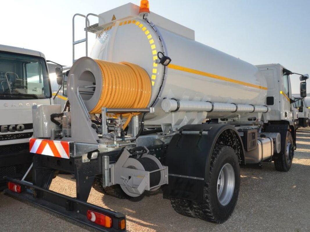 Sewer Cleaner Truck