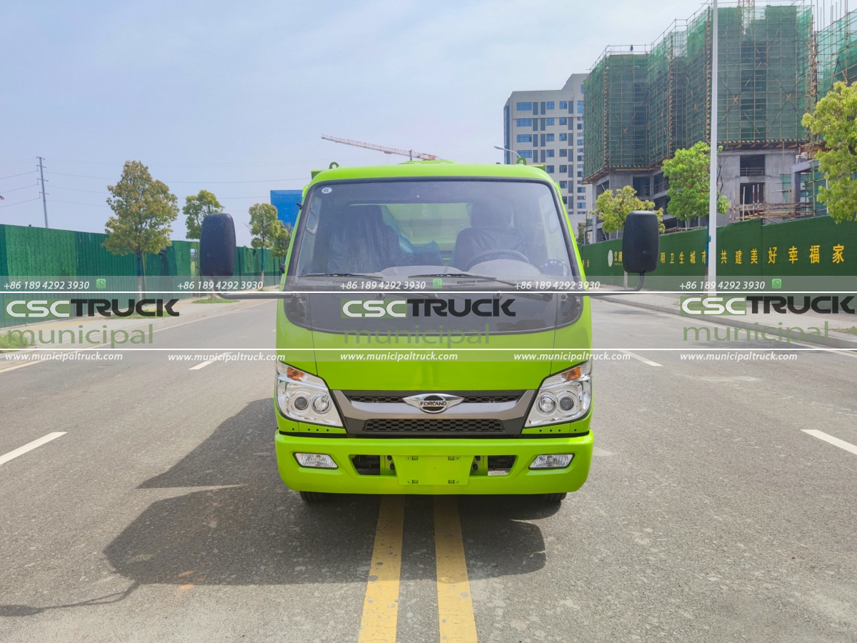 1 FOTON 4CBM Self-loading Garbage Truck