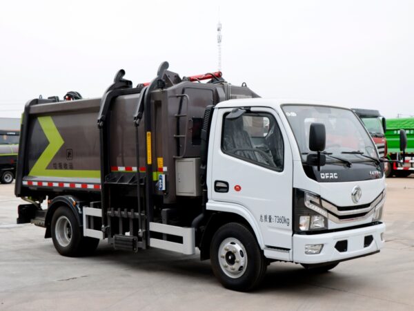 DONGFENG 6CBM Side Loader Garbage Truck