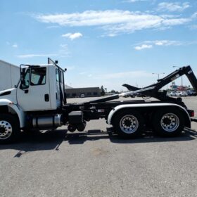 hook loader garbage truck