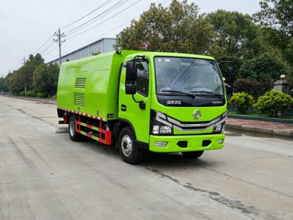 DONGFENG Guardrail Cleaning Truck