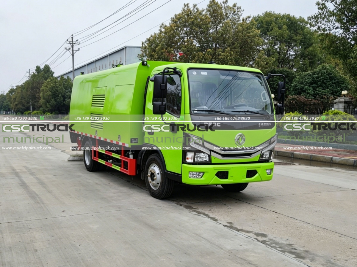 3 DONGFENG Guardrail Cleaning Truck
