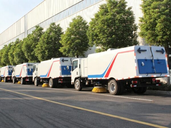 Airport Sweeper Truck