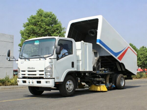 Airport Sweeper Truck