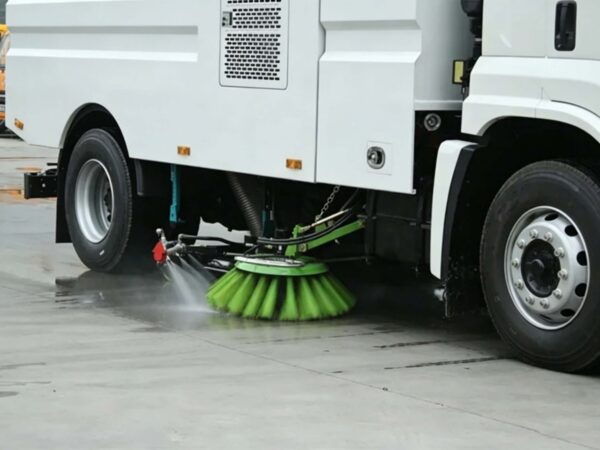ISUZU FVR 15CBM Road Sweeper Truck
