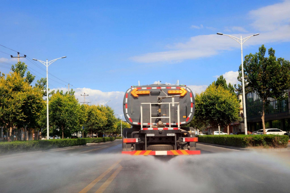 Water Mist Sprayer Truck
