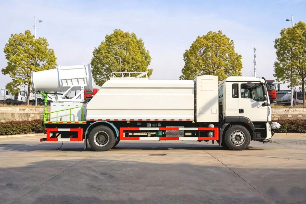 Water Mist Sprayer Truck
