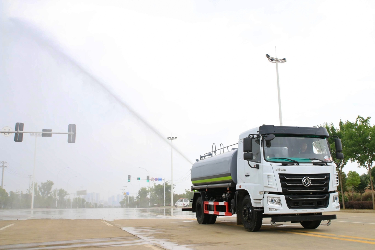 Water Spray Truck
