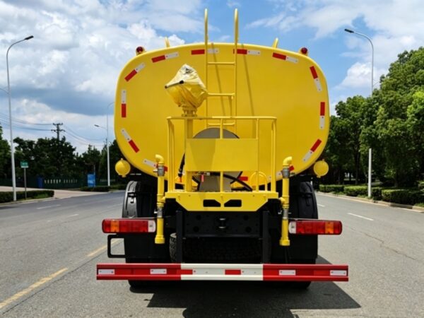 HOWO 6×6 20,000 Liters Water Sprinkler Truck