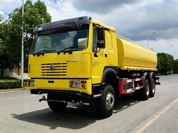 HOWO 6×6 20,000 Liters Water Sprinkler Truck