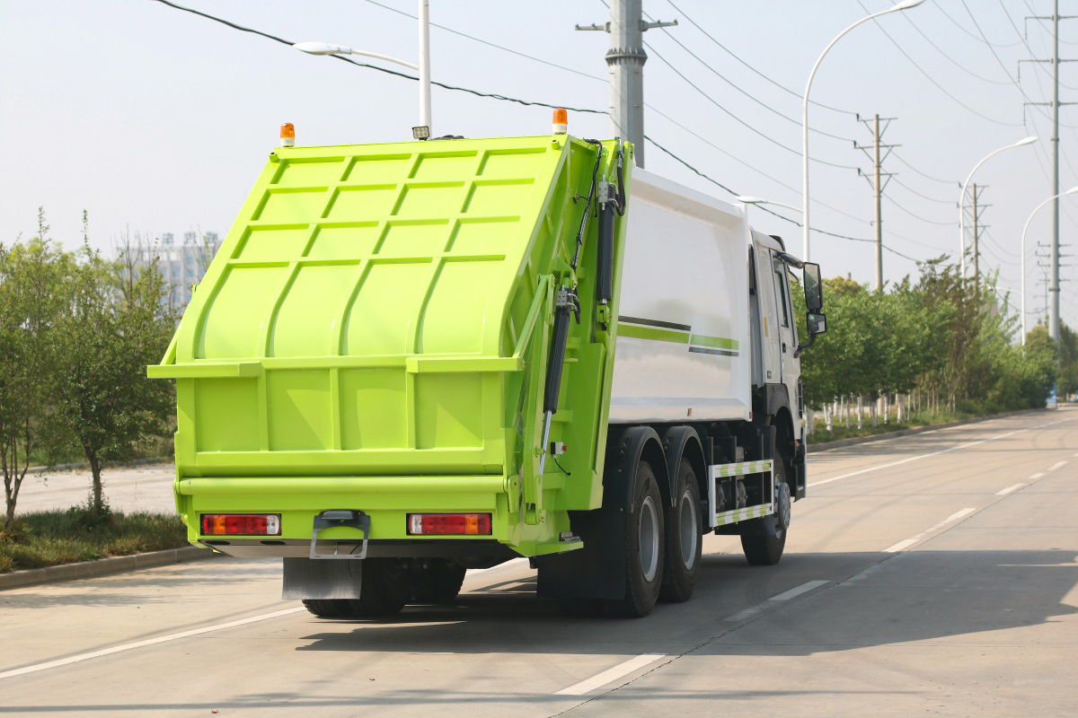 What REALLY Happens Inside a Compactor Garbage Truck?