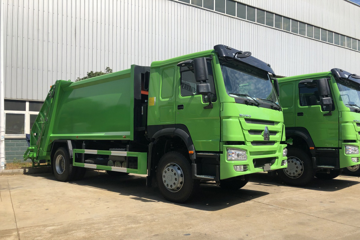 What REALLY Happens Inside a Compactor Garbage Truck?