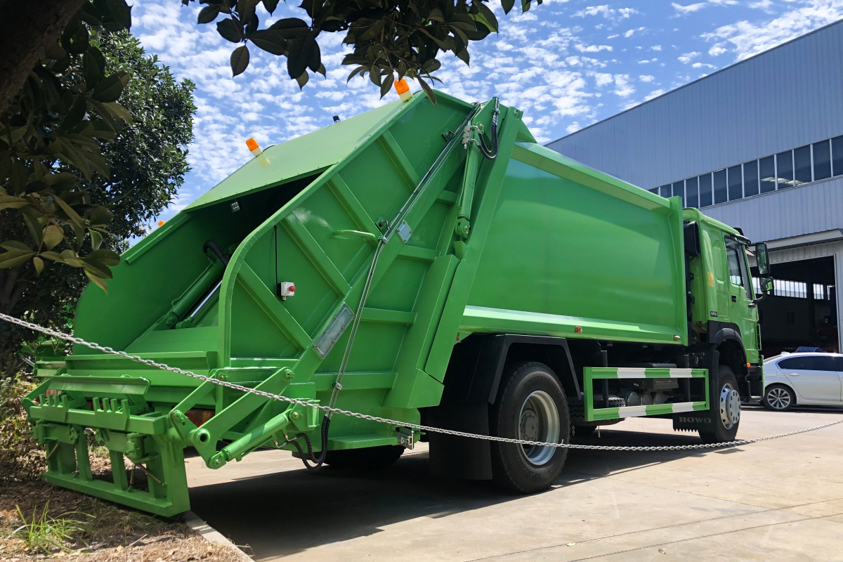 What REALLY Happens Inside a Compactor Garbage Truck?